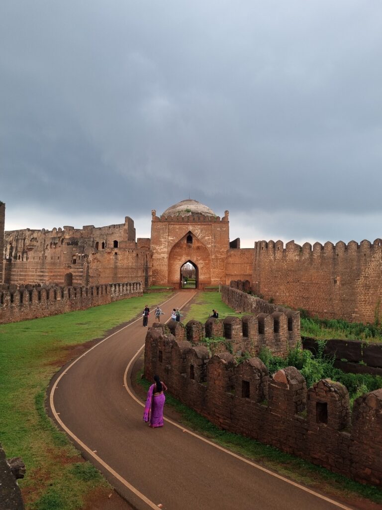 Best Tourist Places in Hyderabad – Golconda Fort